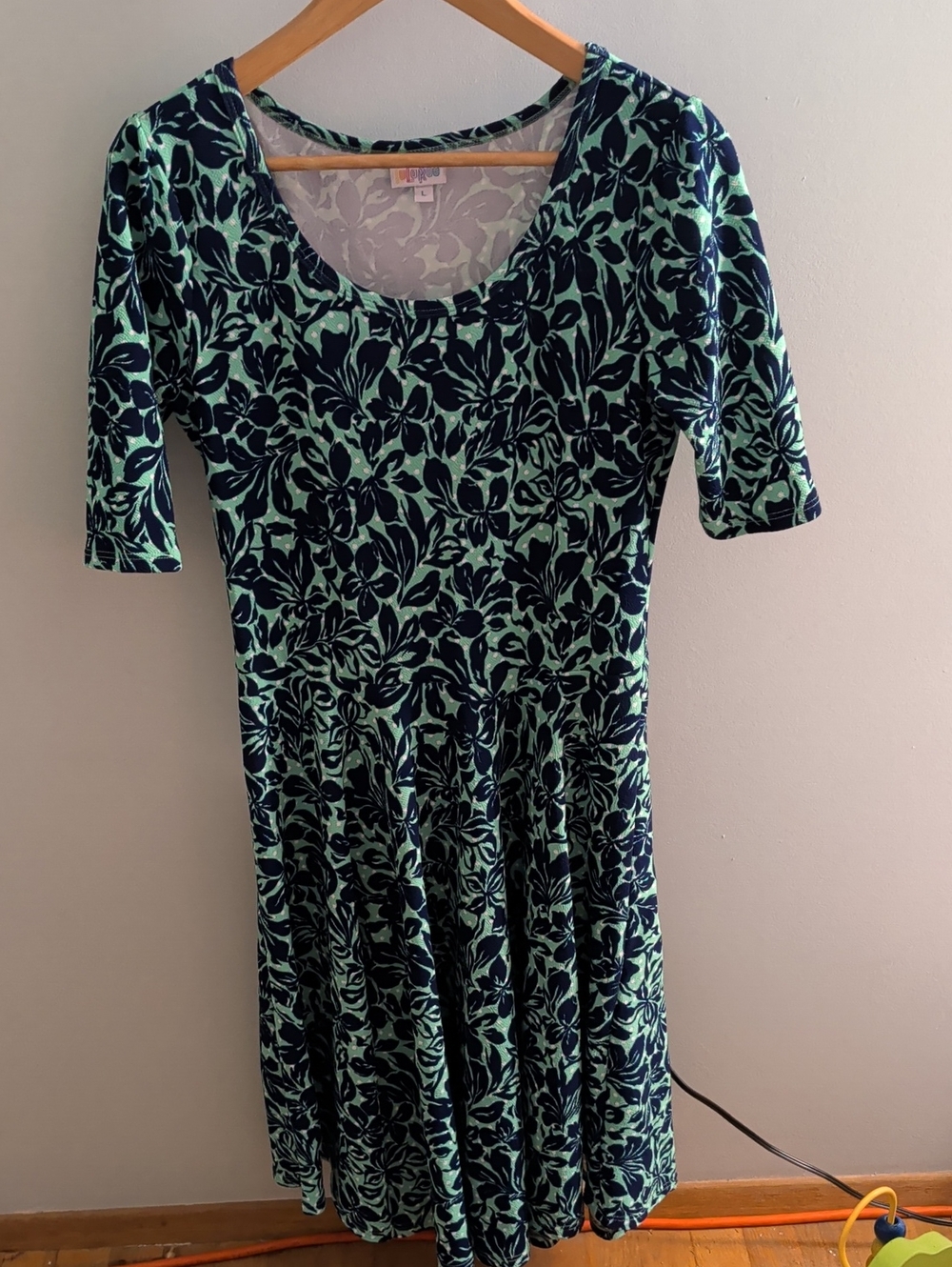 LuLaRoe Mint & Navy Floral Scoop-Neck Midi Dress